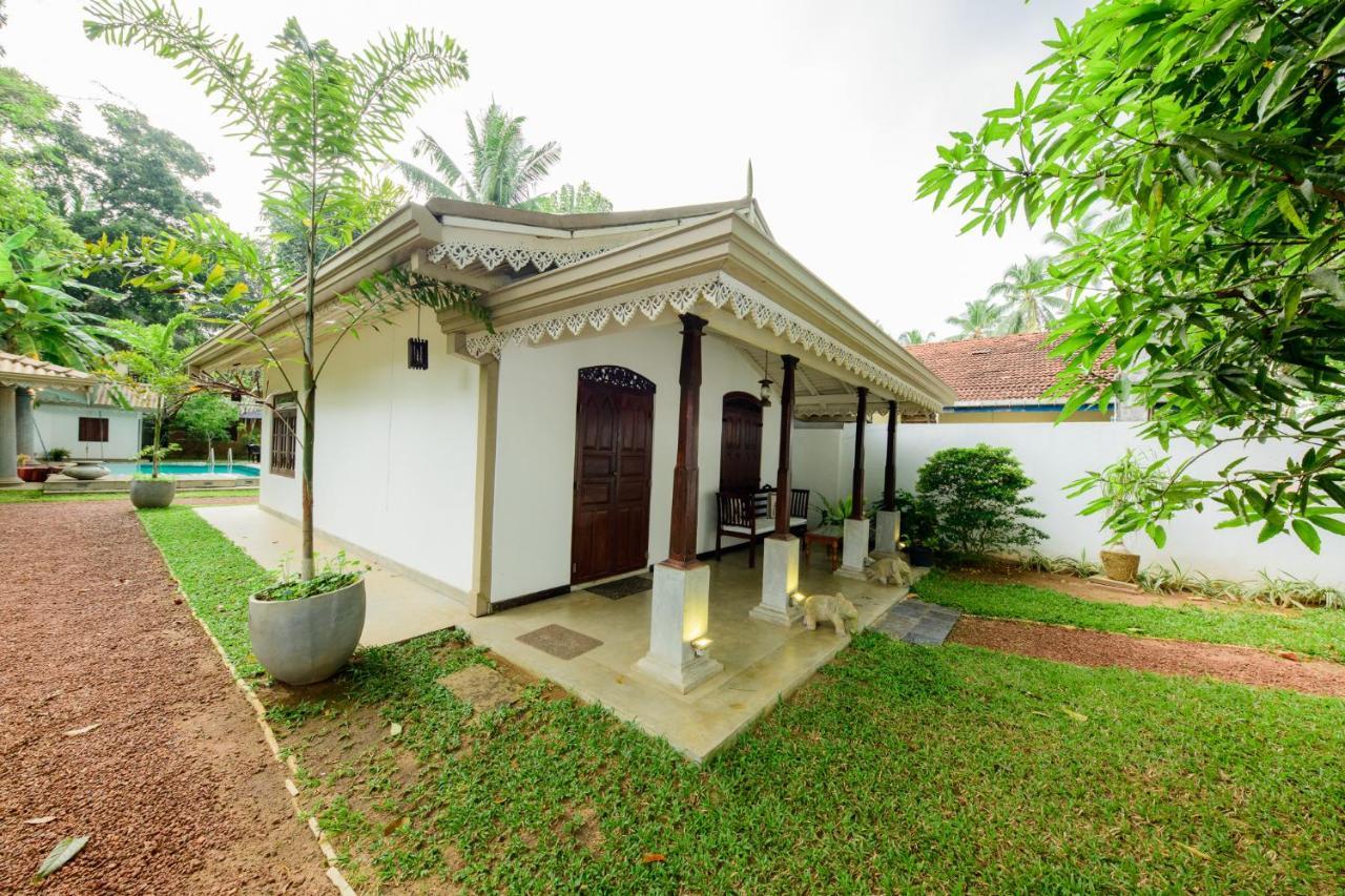 Villa Lotus Hikkaduwa Exterior photo